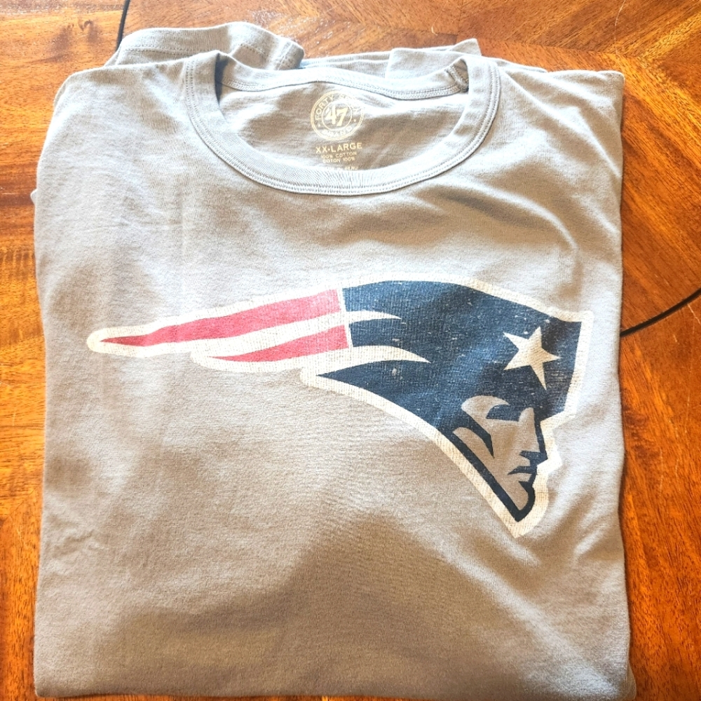 NFL 47 Brand New England Patriots Gray Long Sleeve Shirt